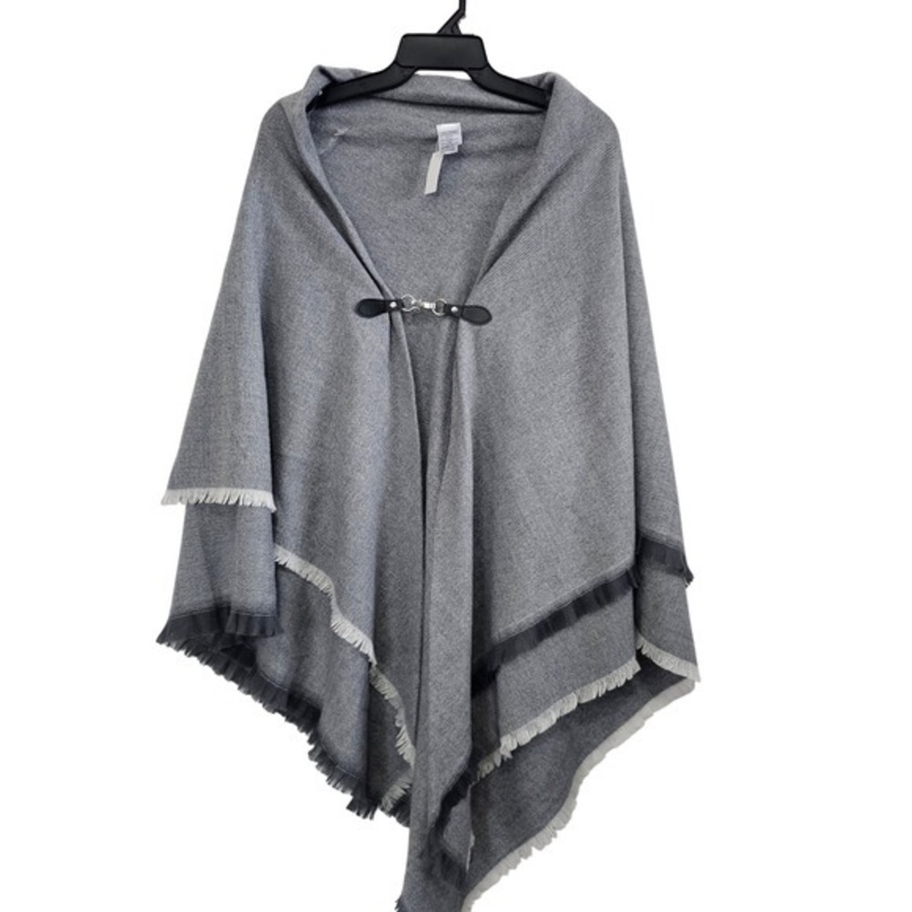 Gray Knit Poncho Wrap with Faux Leather Toggle Clasp Fringe Hem L